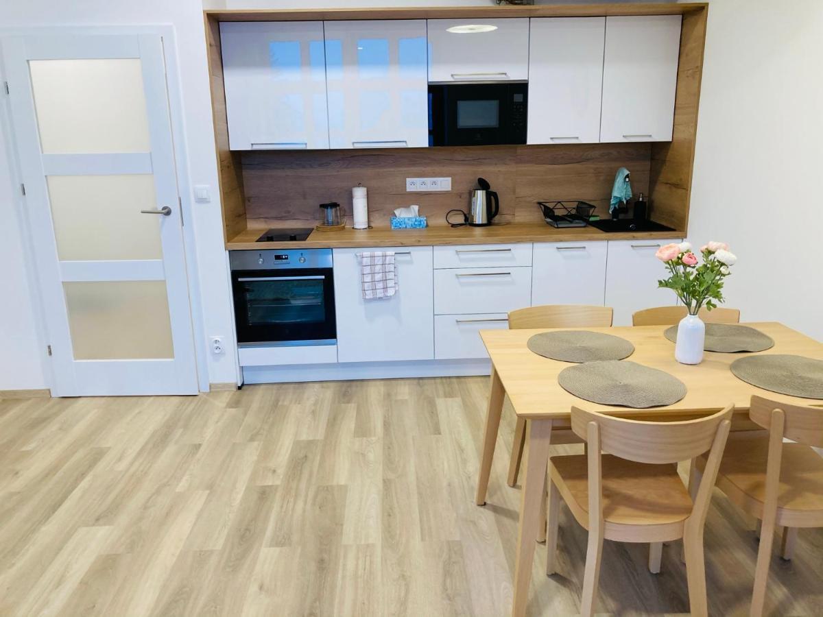 Residence Kotel Рокицани Экстерьер фото