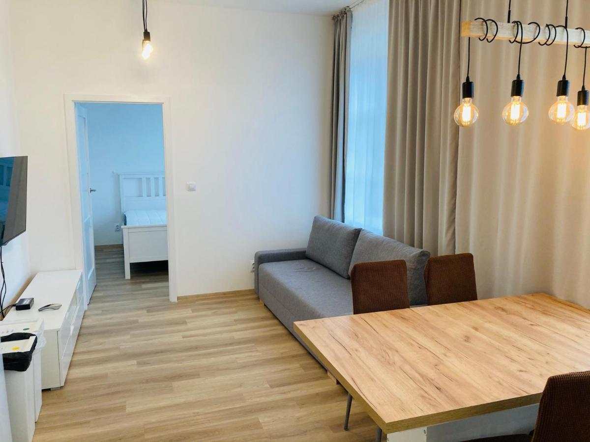 Residence Kotel Рокицани Экстерьер фото