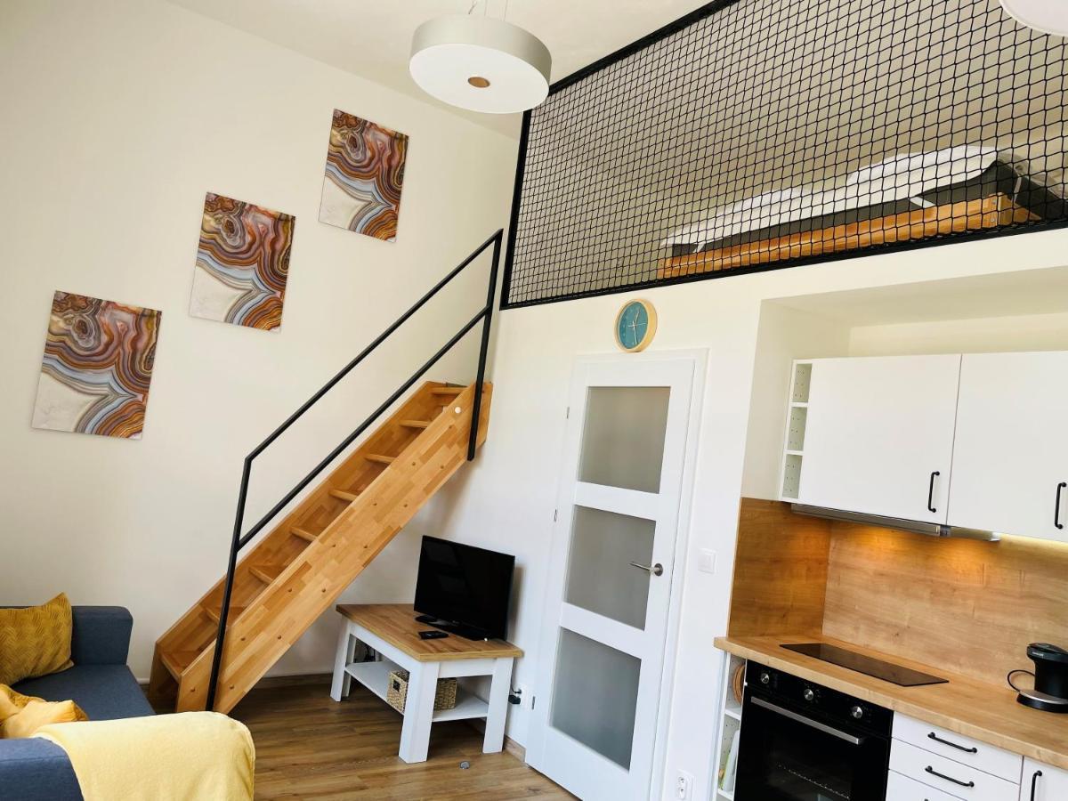 Residence Kotel Рокицани Экстерьер фото