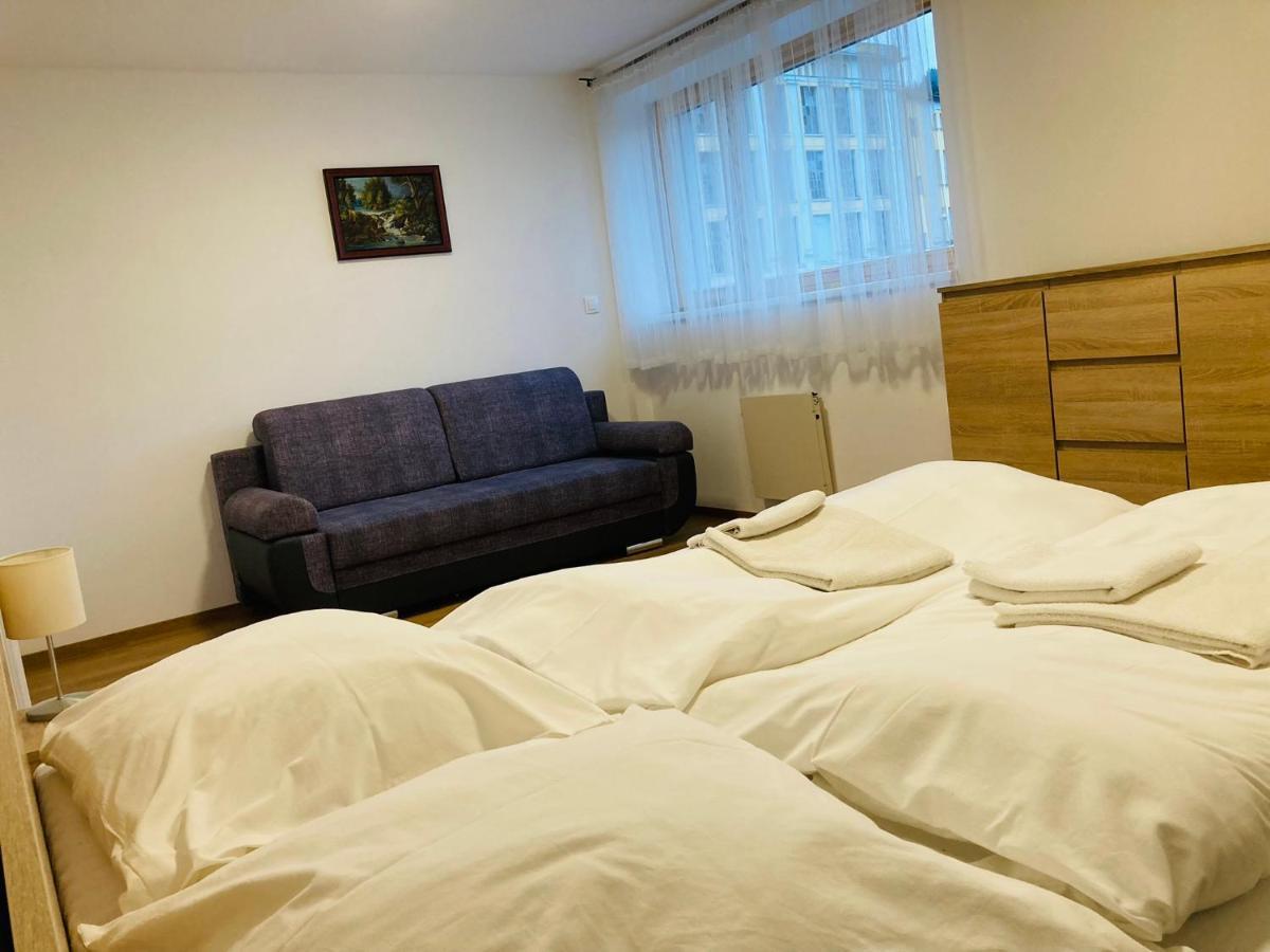 Residence Kotel Рокицани Экстерьер фото